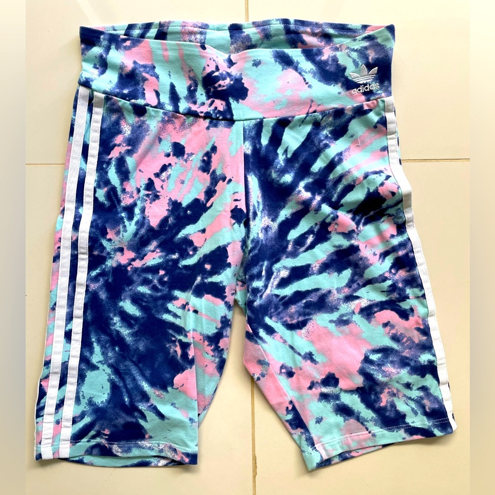 Women’s Adidas tie Dye bike shirts size medium